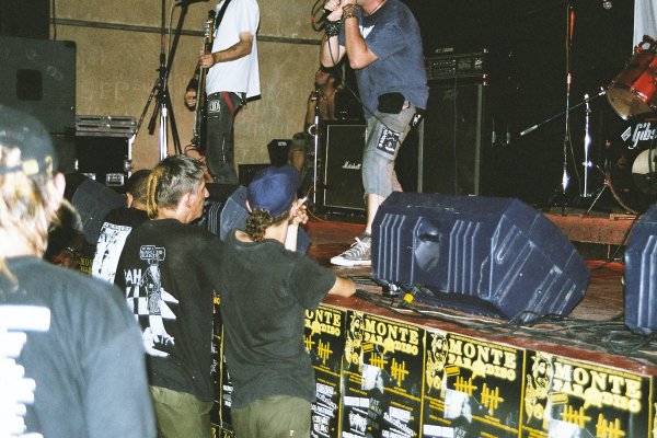 20020803_0029.jpg - click for next picture