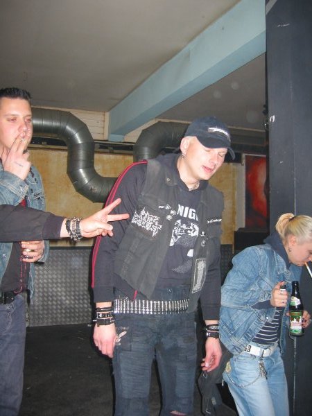 20021115_0034.jpg - click for next picture