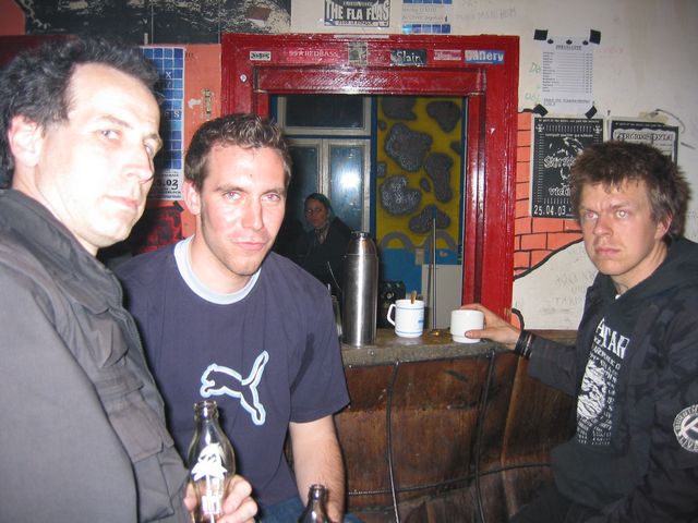 20030424_0001.jpg - click for next picture