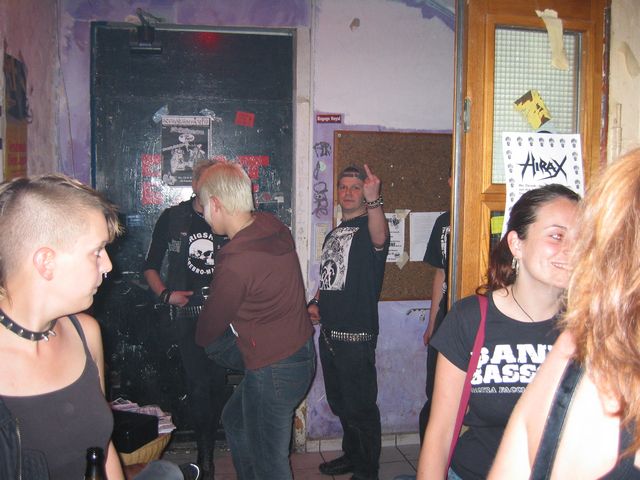 20030424_0004.jpg - click for next picture