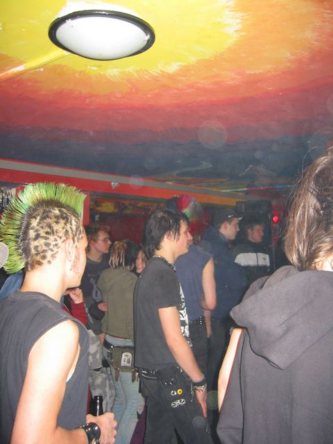 20040326_0033.jpg - click for next picture