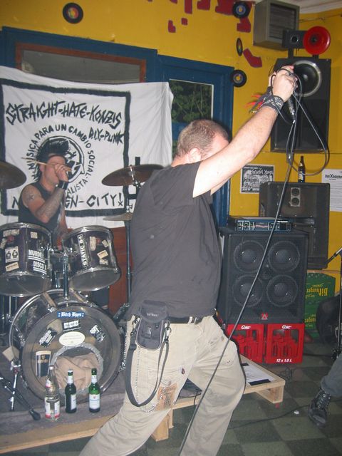 20040513_0007.jpg - click for next picture