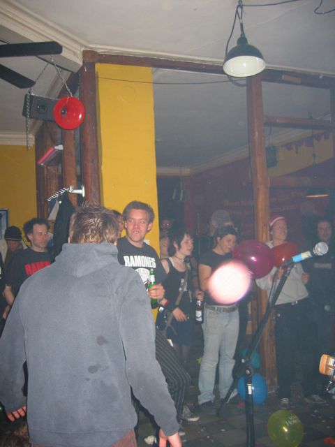 20040513_0049.jpg - click for next picture