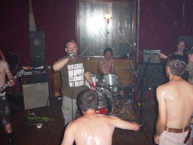 20040707_0021.jpg - click for next picture