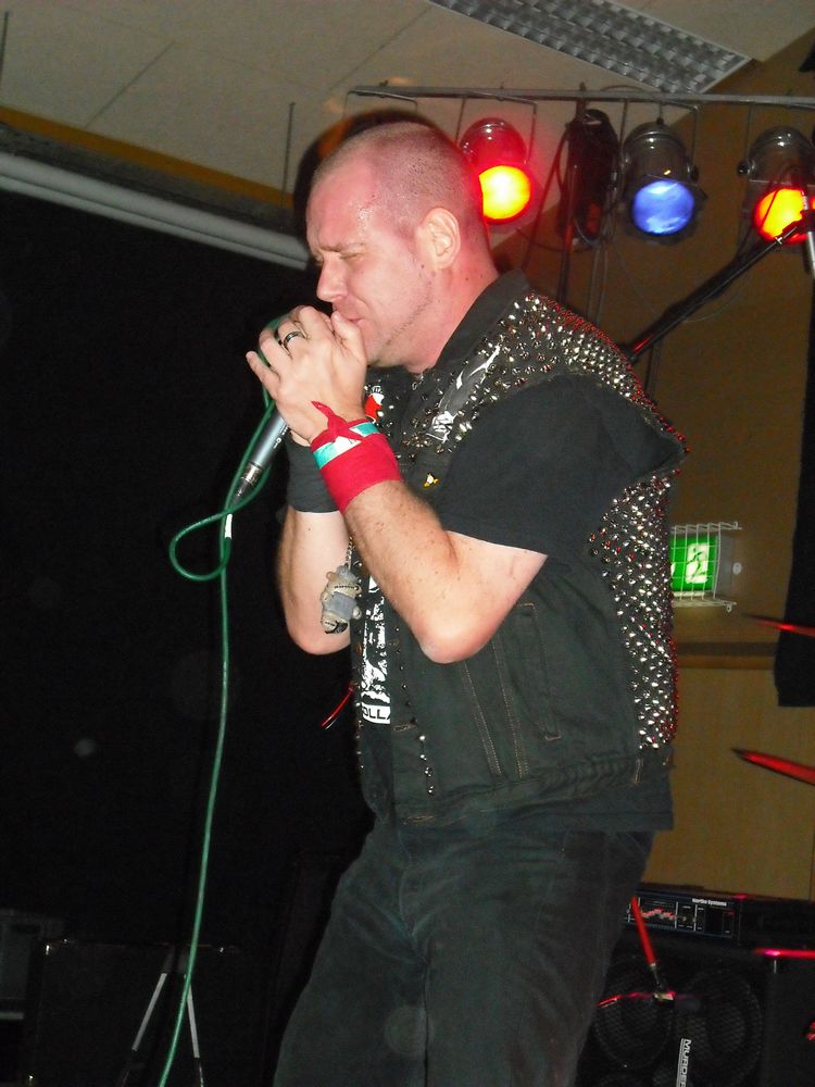 20090612_0011.jpg - click for next picture