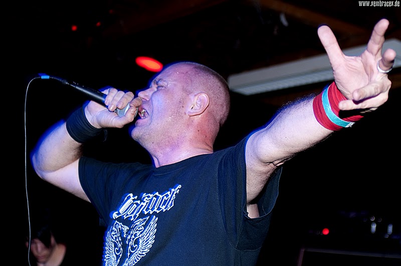 20110430_0037.jpg - click for next picture